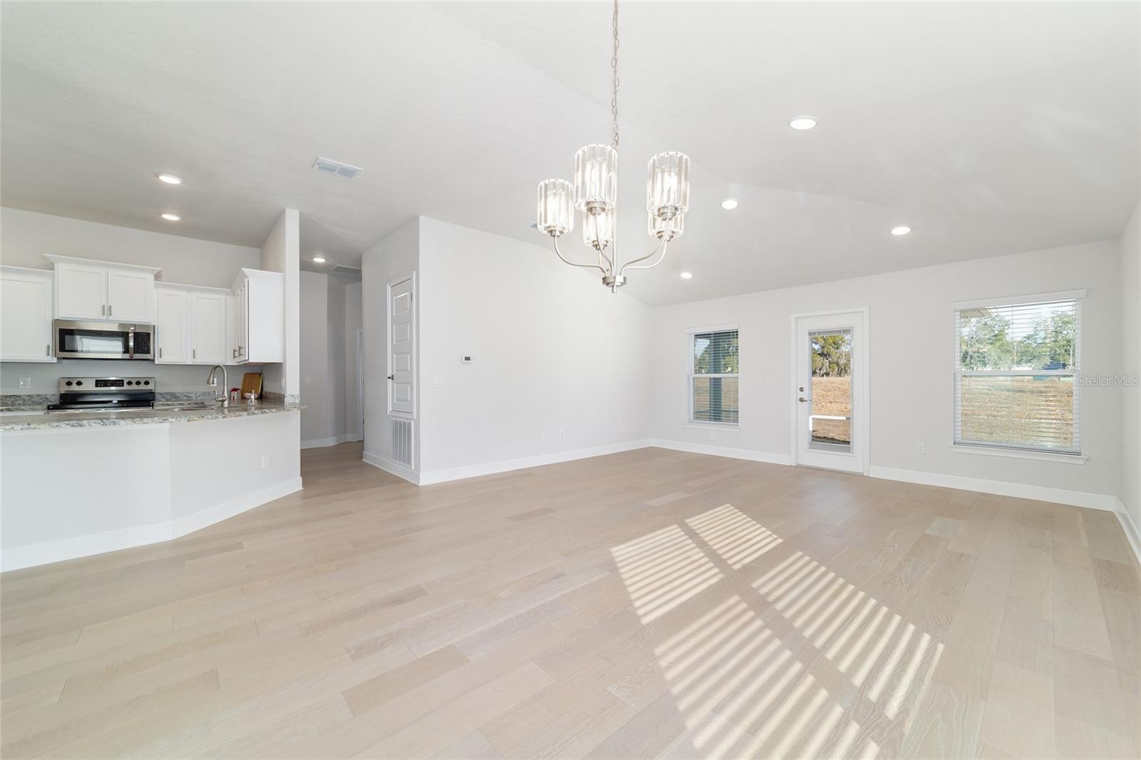 Image 11 of 51 For 4373 31st Street