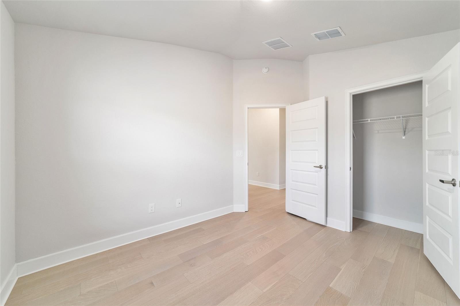 Image 36 of 51 For 4373 31st Street