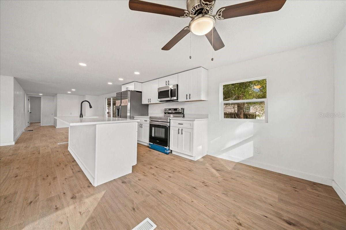 Image 15 of 63 For 13219 32nd Court