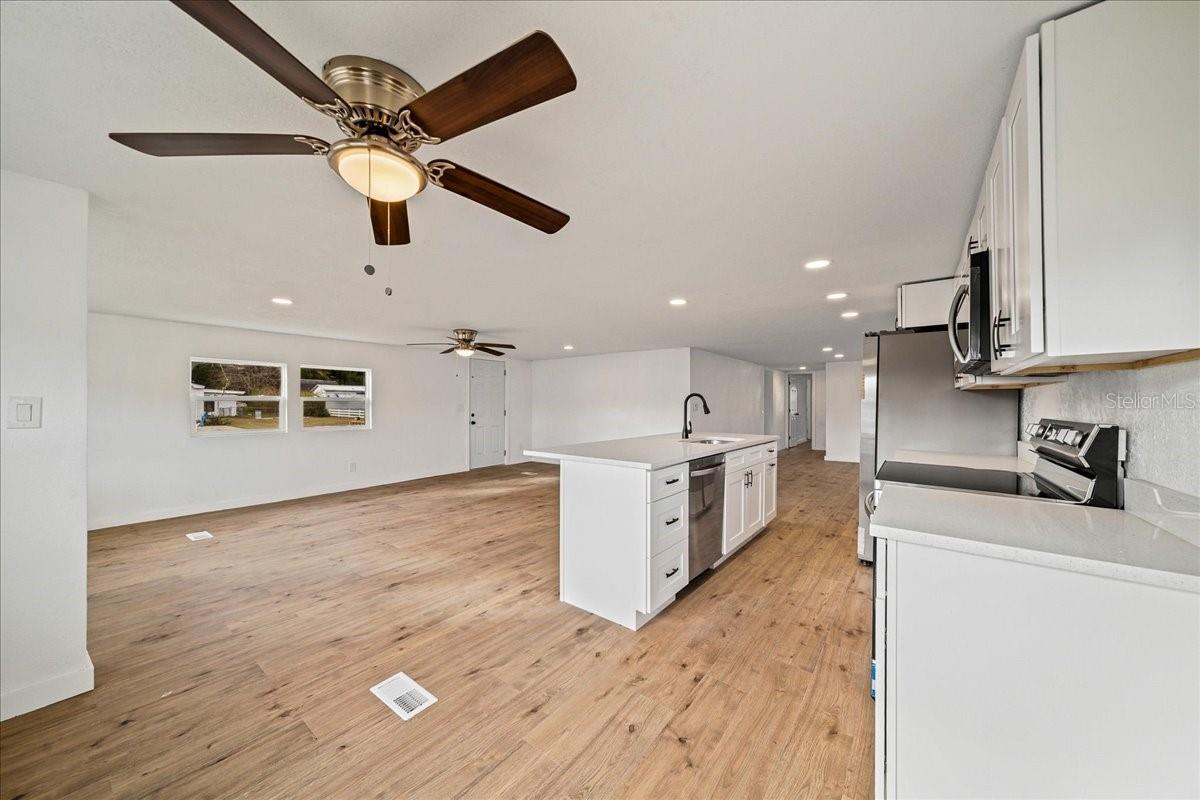 Image 16 of 63 For 13219 32nd Court