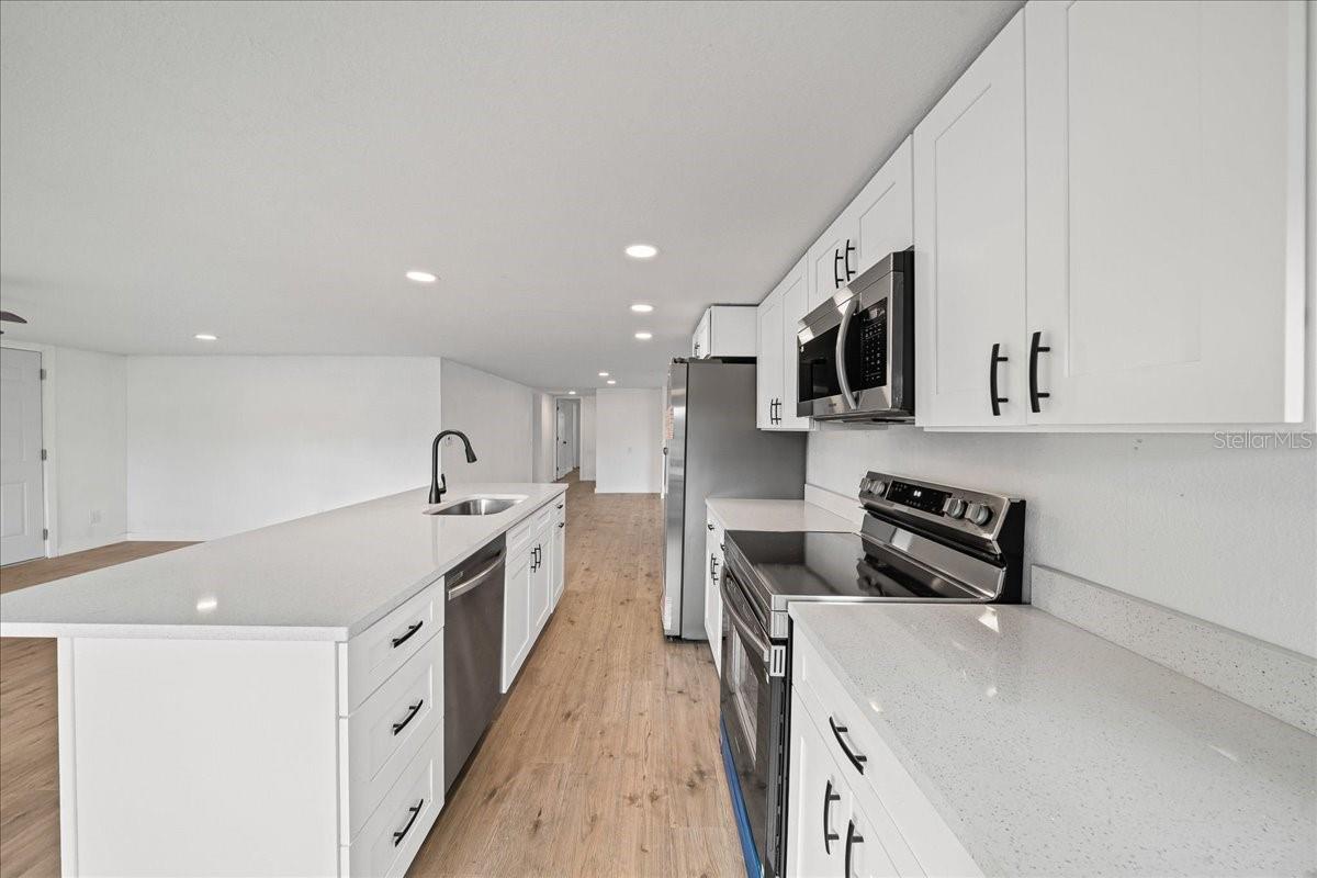 Image 17 of 63 For 13219 32nd Court