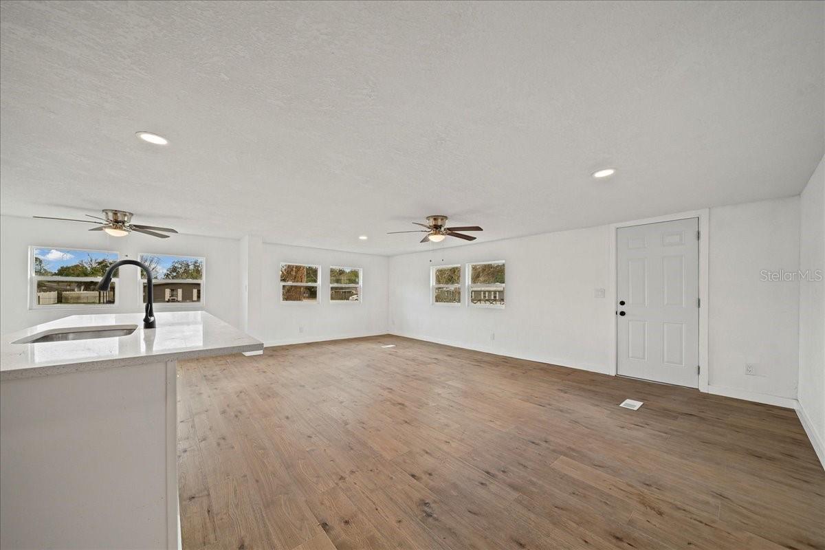 Image 20 of 63 For 13219 32nd Court