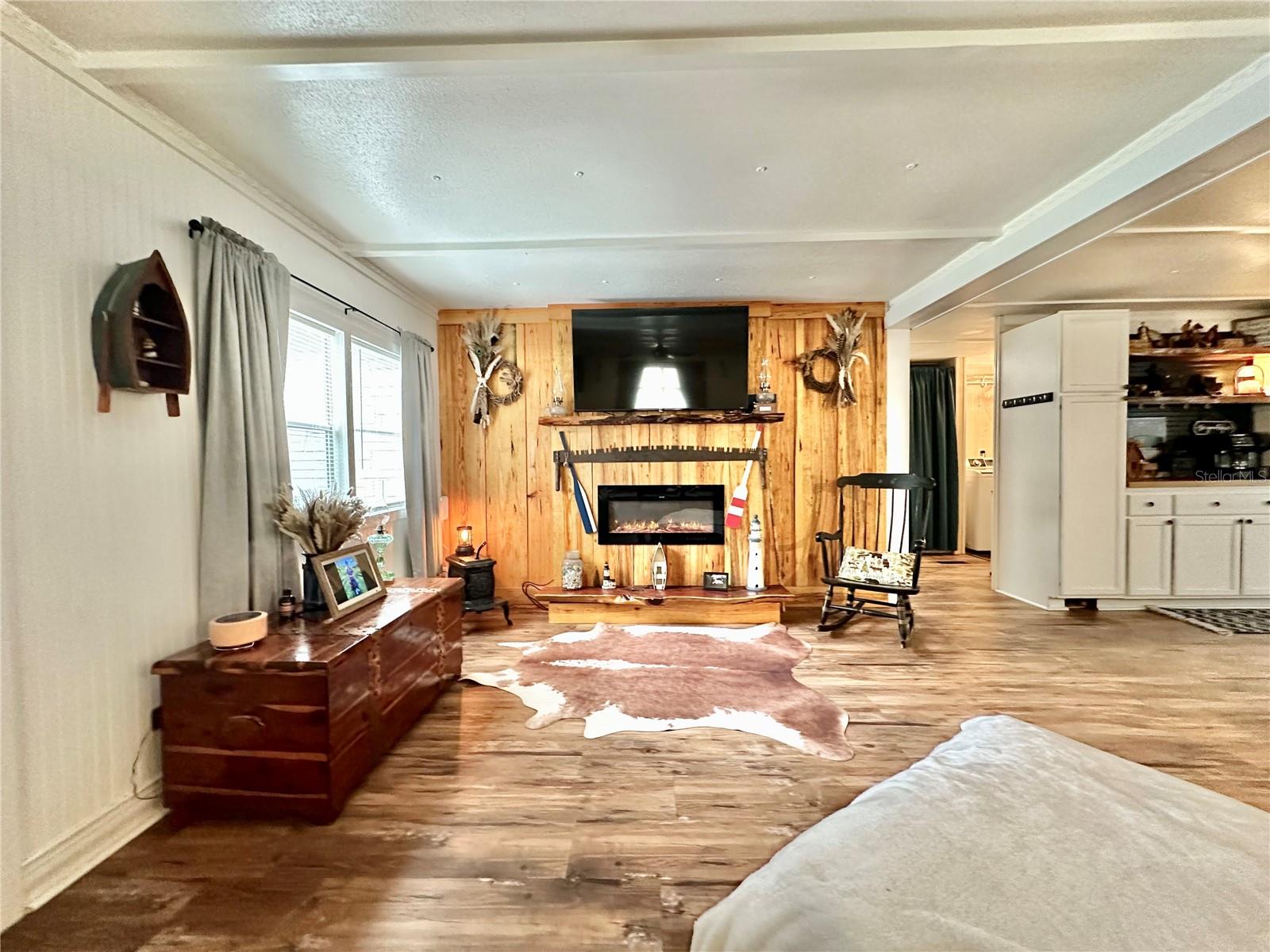 Image 7 of 36 For 9430 Carolina Way