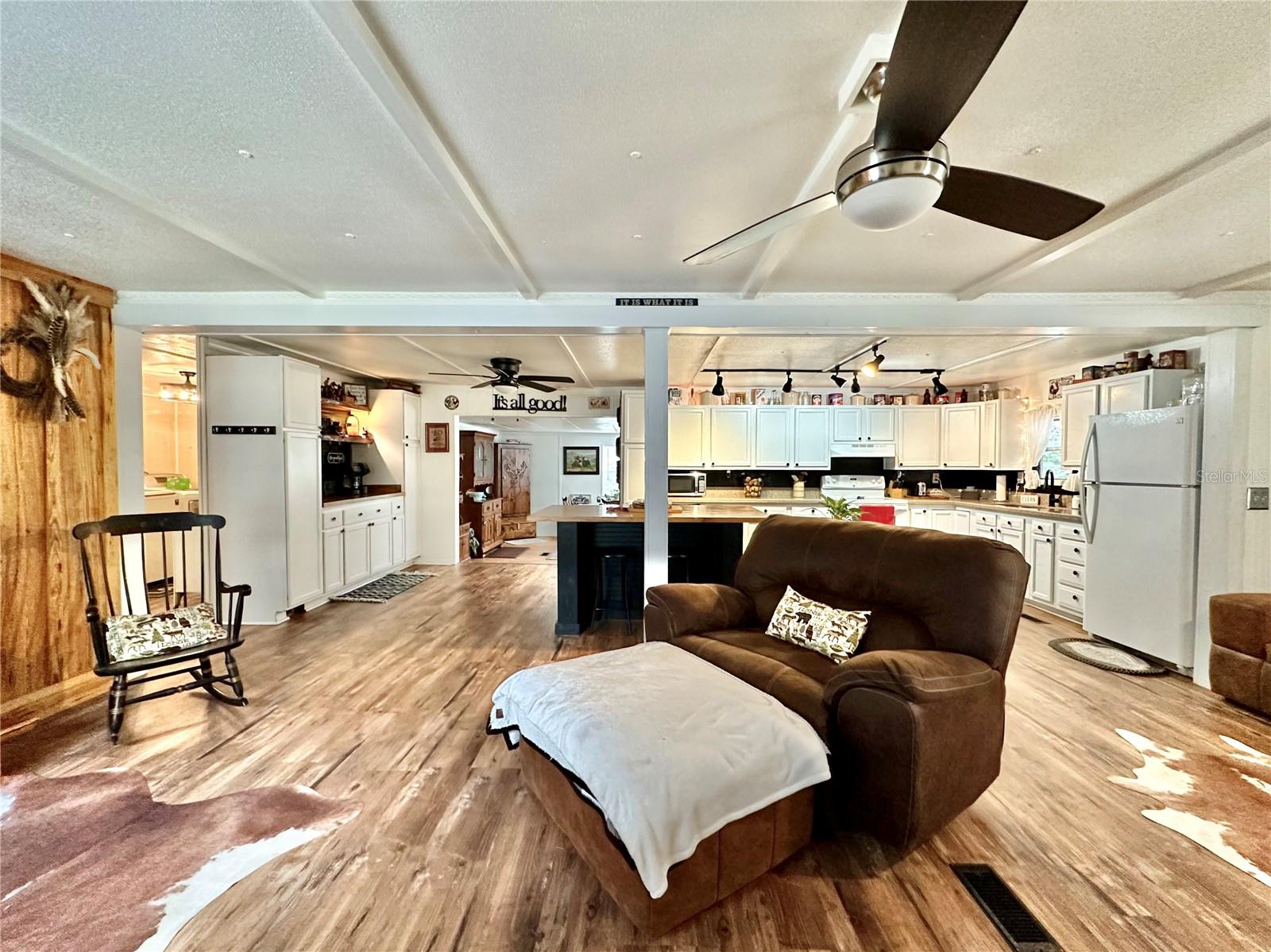 Image 9 of 36 For 9430 Carolina Way