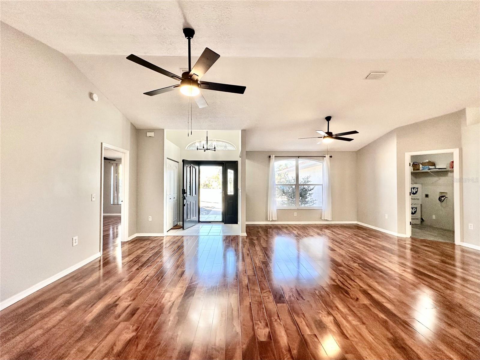 Image 14 of 41 For 1780 Hoylake Terrace