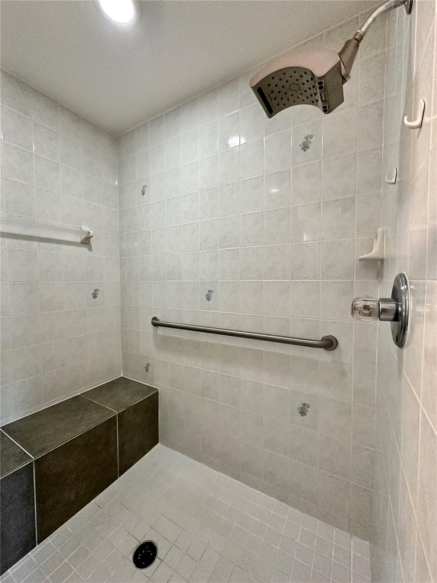 Image 5 of 41 For 1780 Hoylake Terrace