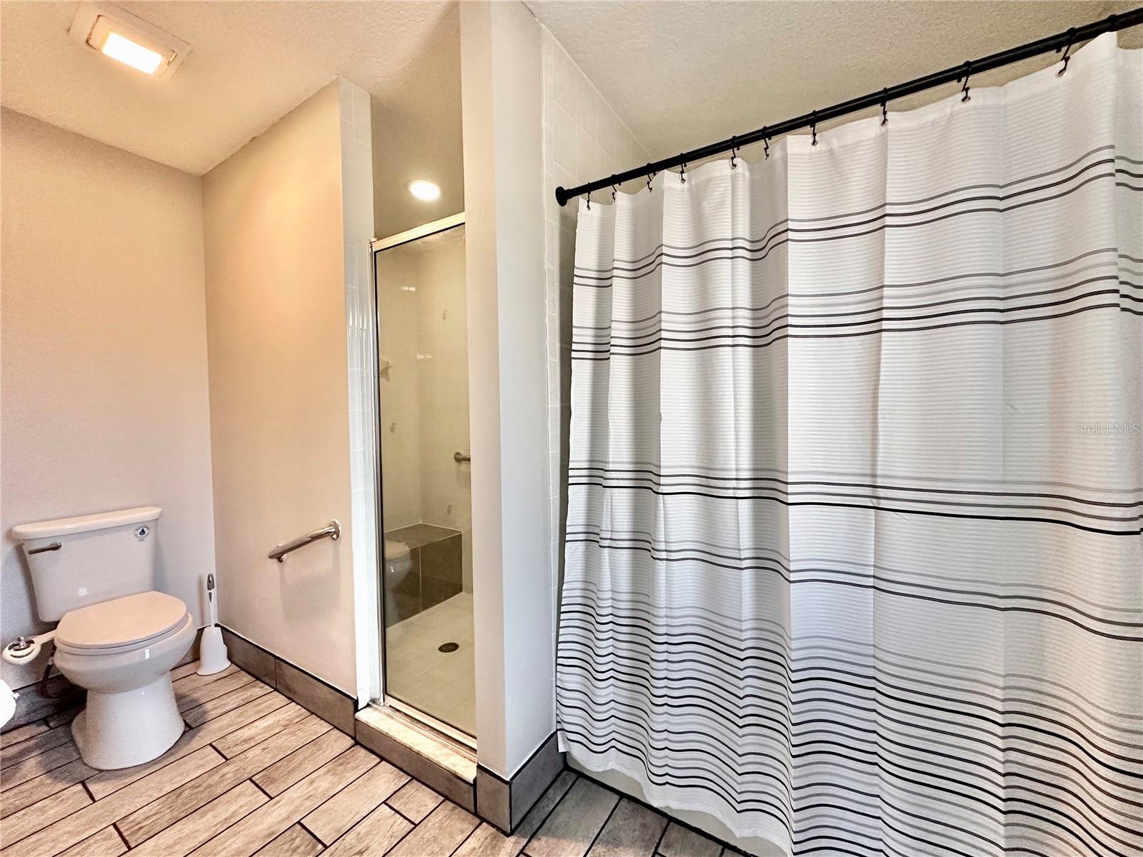 Image 6 of 41 For 1780 Hoylake Terrace