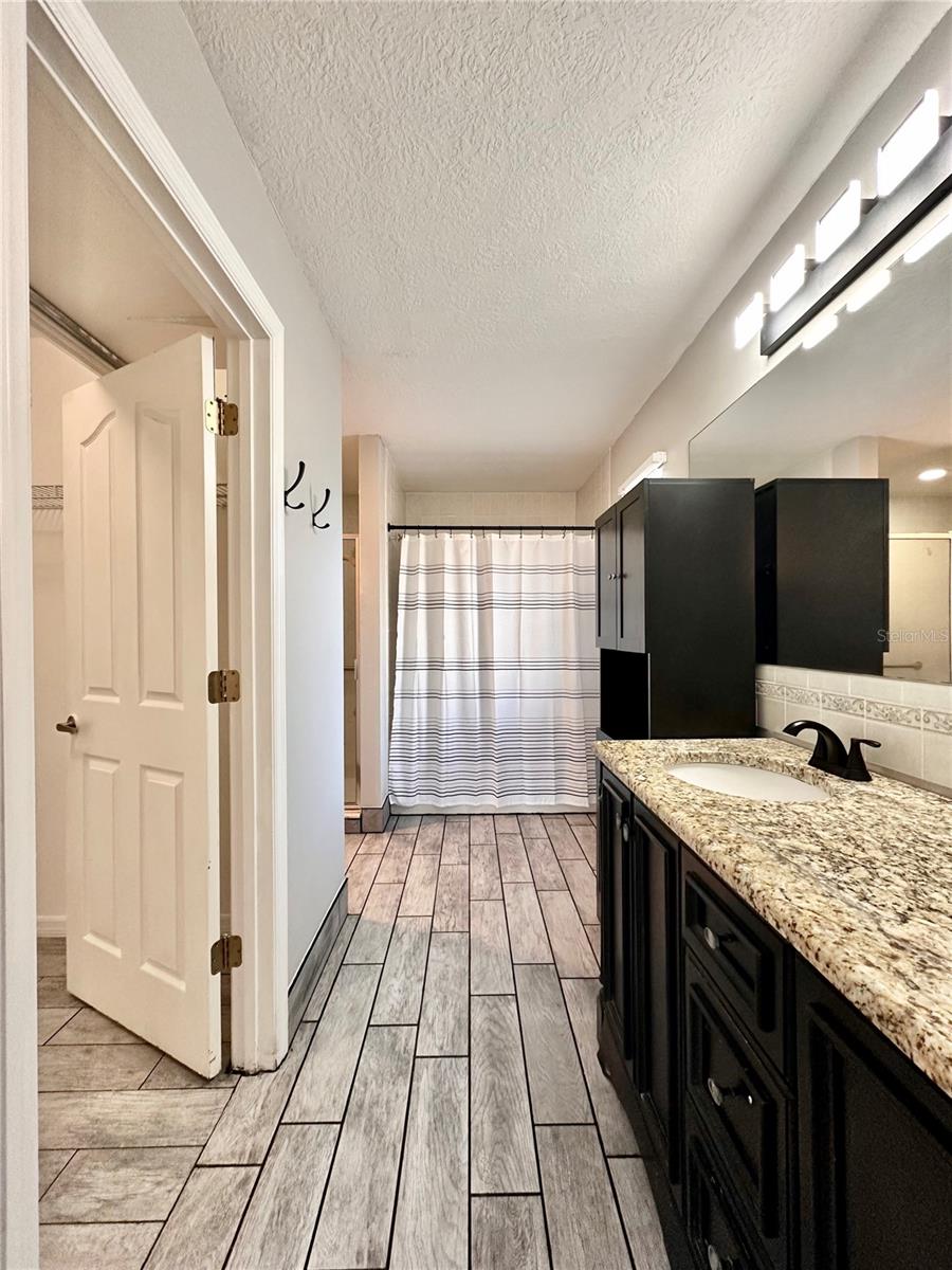 Image 7 of 41 For 1780 Hoylake Terrace