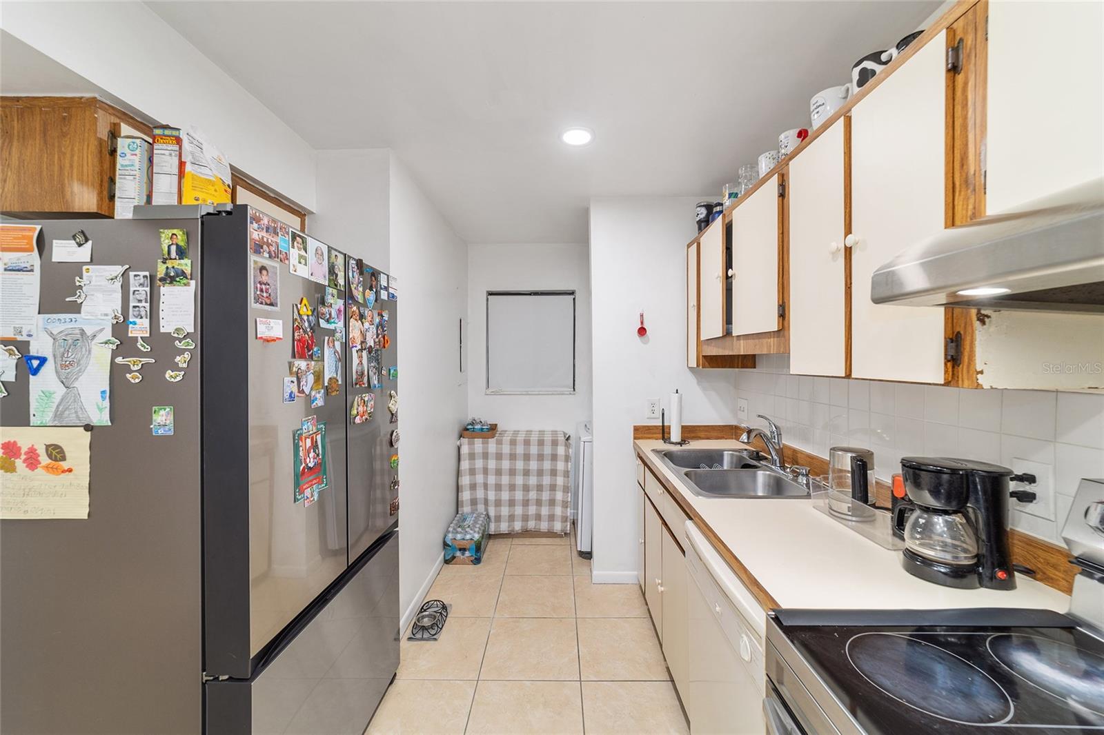 Image 30 of 49 For 2853 32nd Avenue