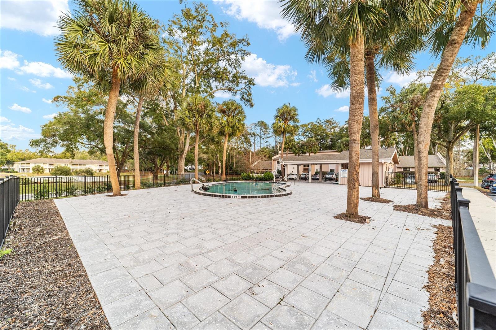 Image 41 of 49 For 2853 32nd Avenue