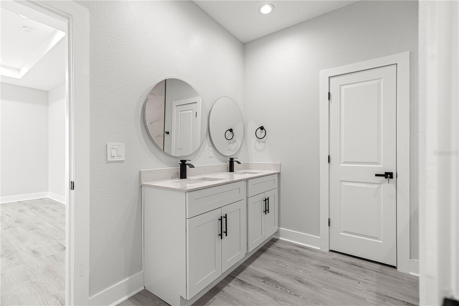 Image 14 of 20 For 8311 136th Terrace
