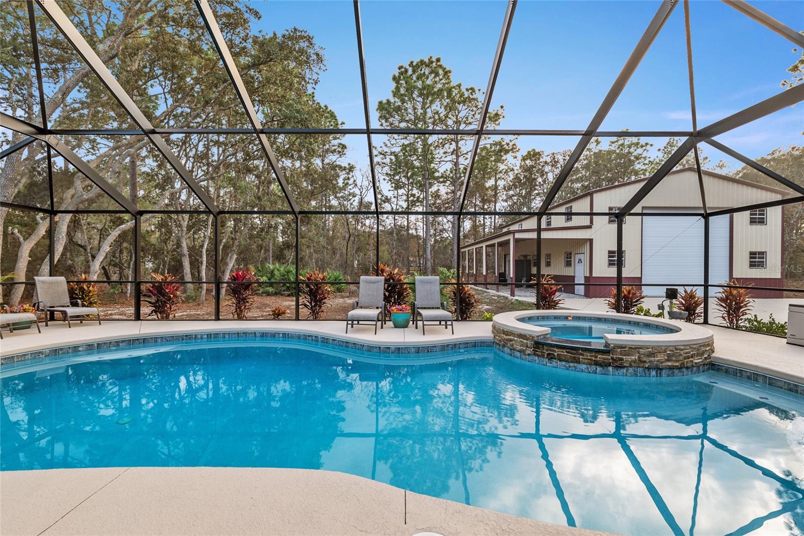 Image 57 of 100 For 13700 71st Lane