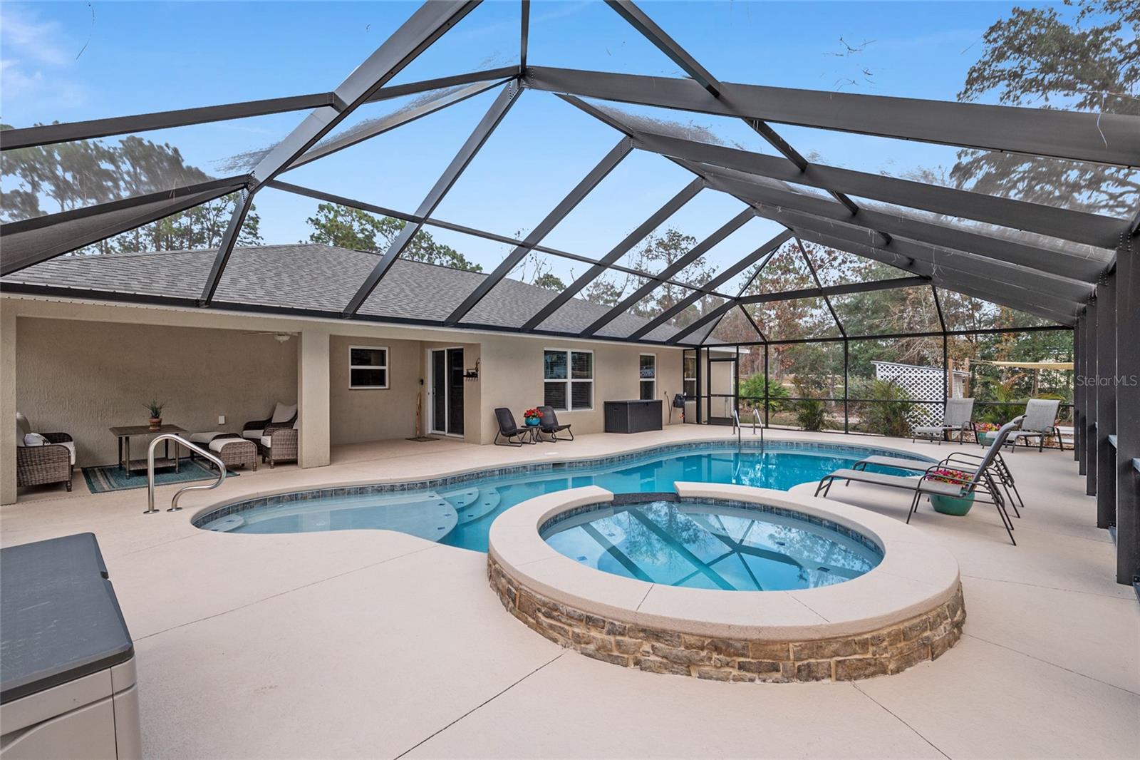 Image 63 of 100 For 13700 71st Lane