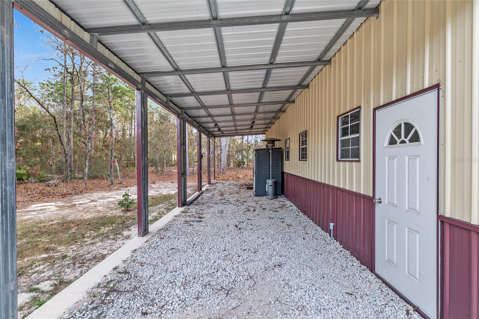 Image 77 of 100 For 13700 71st Lane