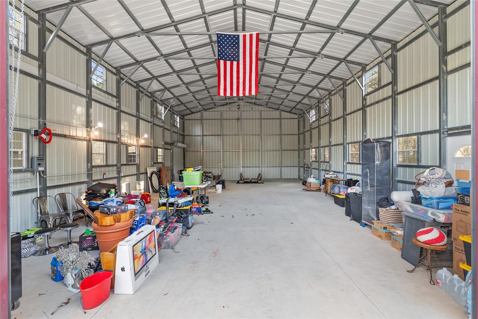 Image 80 of 100 For 13700 71st Lane