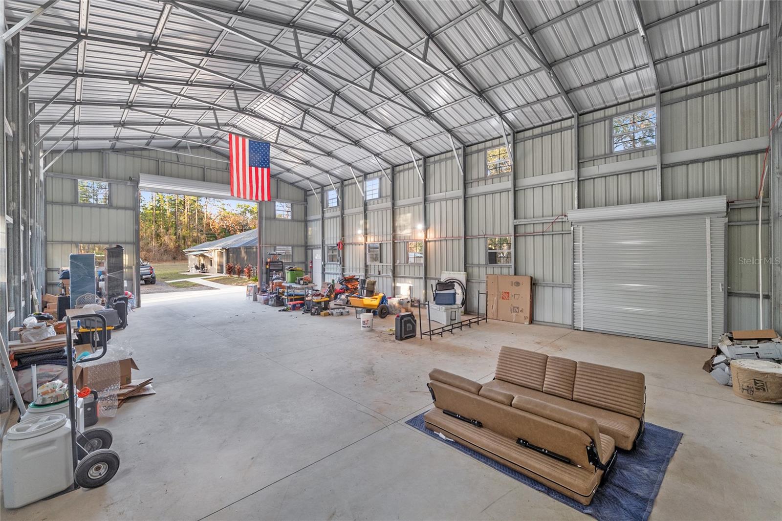 Image 82 of 100 For 13700 71st Lane