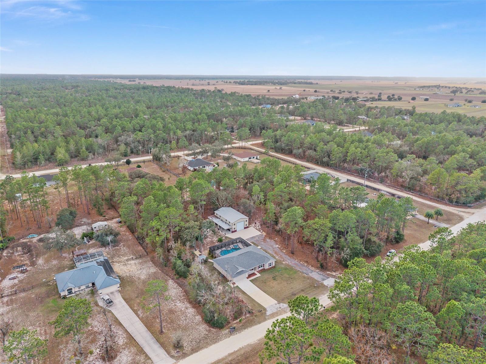 Image 85 of 100 For 13700 71st Lane