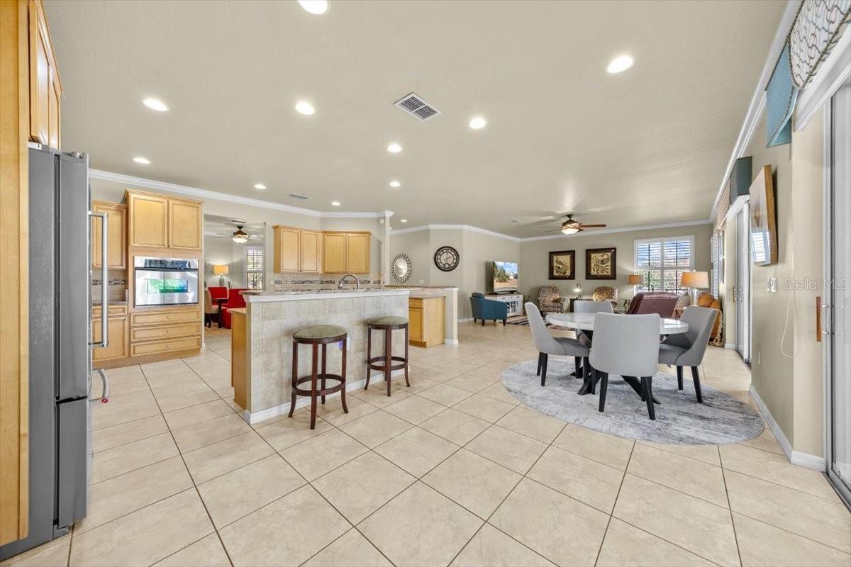 Image 31 of 67 For 8368 82nd Circle