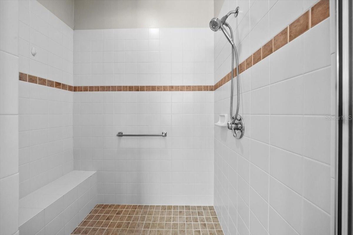 Image 44 of 67 For 8368 82nd Circle