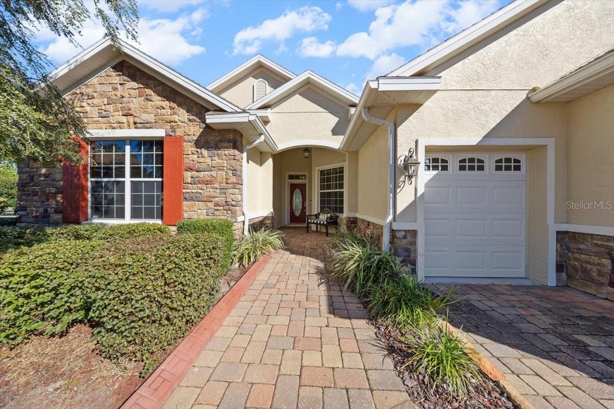 Image 6 of 67 For 8368 82nd Circle