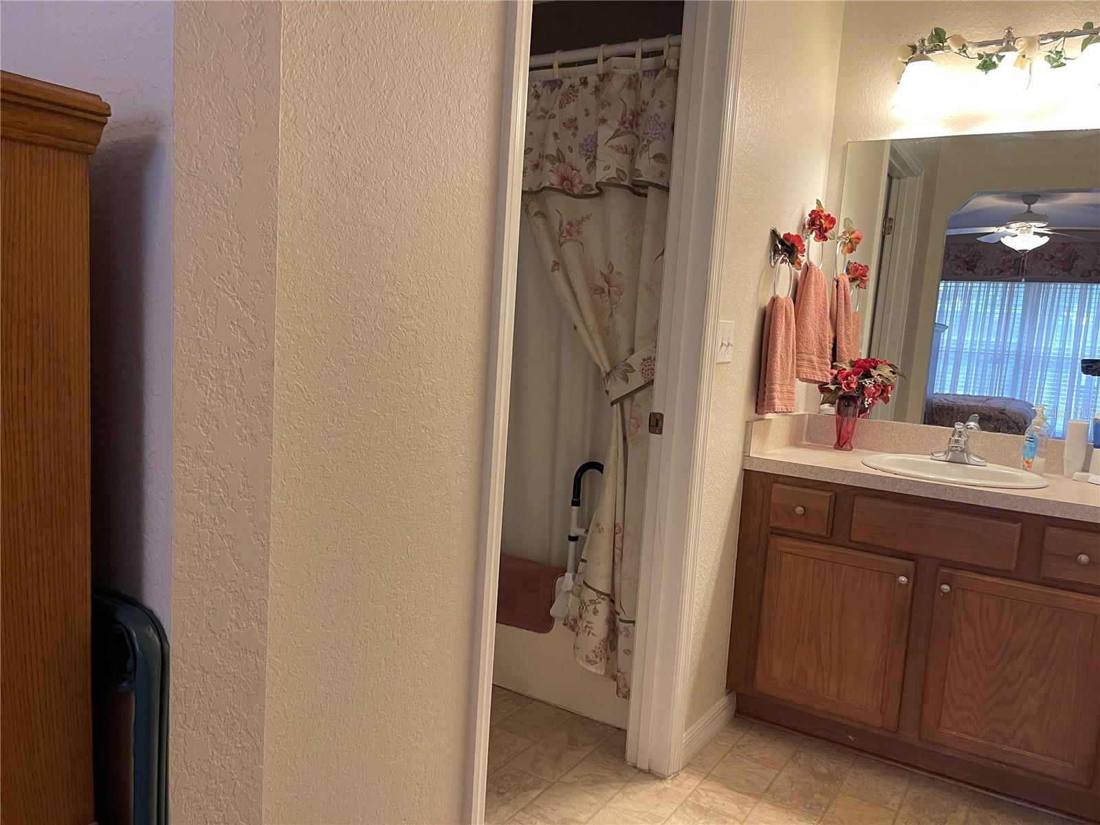 Image 10 of 28 For 26 Dogwood Trail Drive