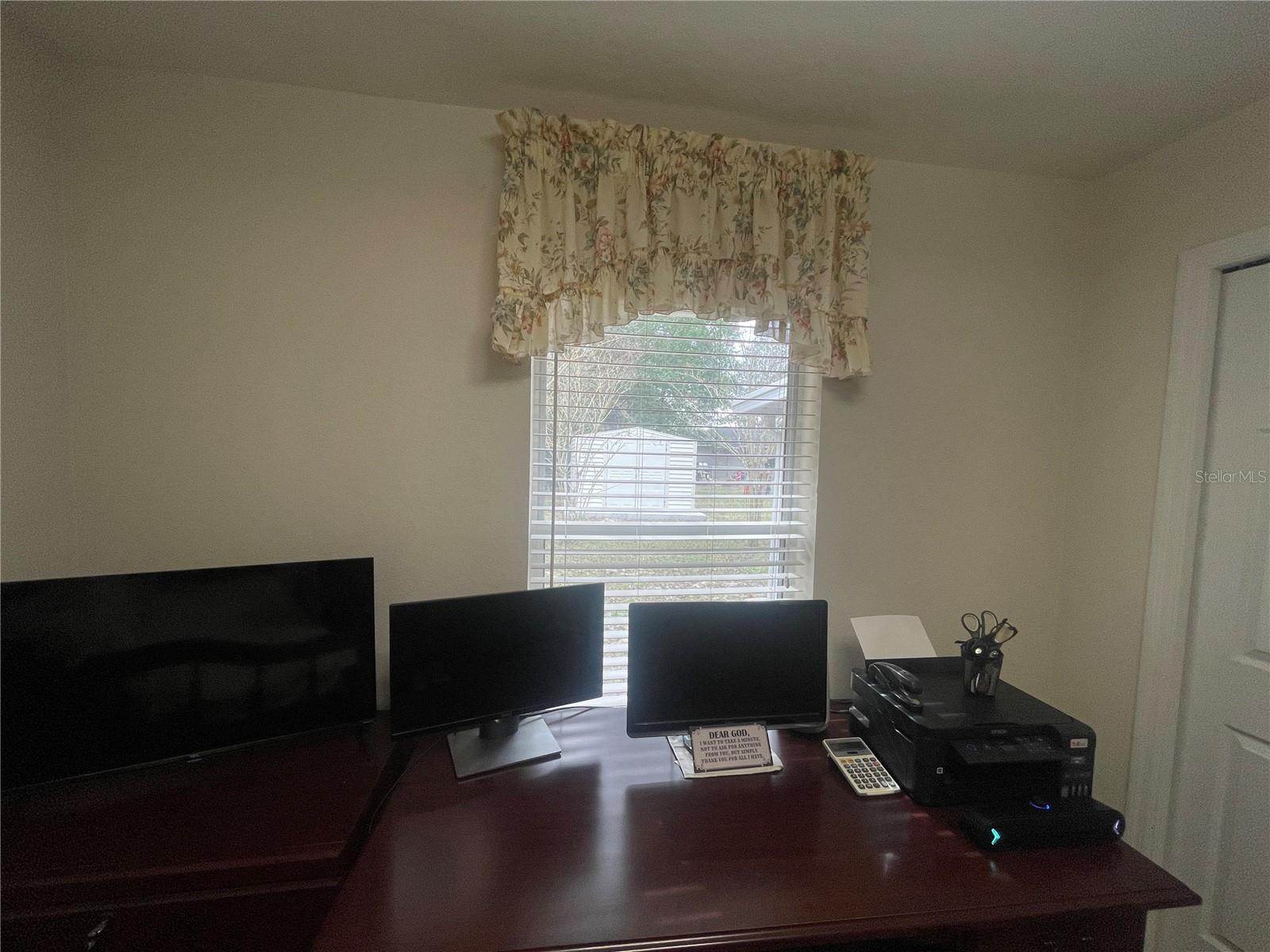 Image 19 of 28 For 26 Dogwood Trail Drive