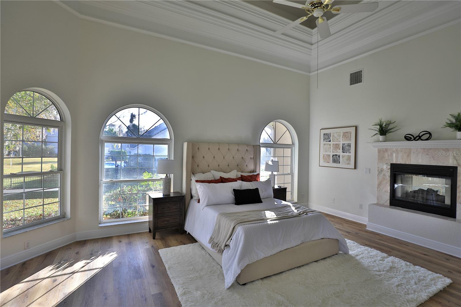 Image 22 of 61 For 6943 12th Circle