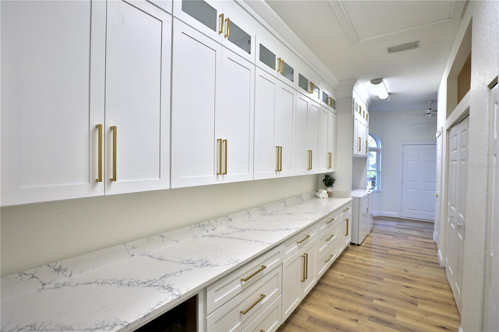 Image 32 of 61 For 6943 12th Circle