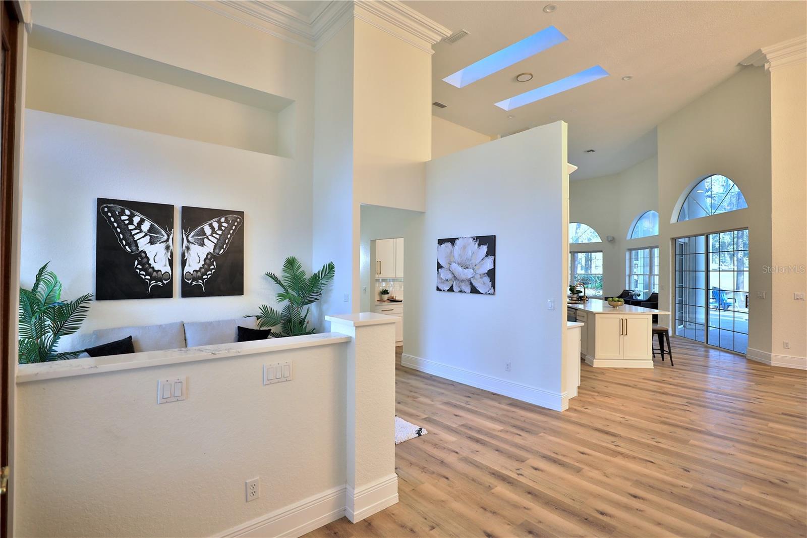 Image 8 of 61 For 6943 12th Circle