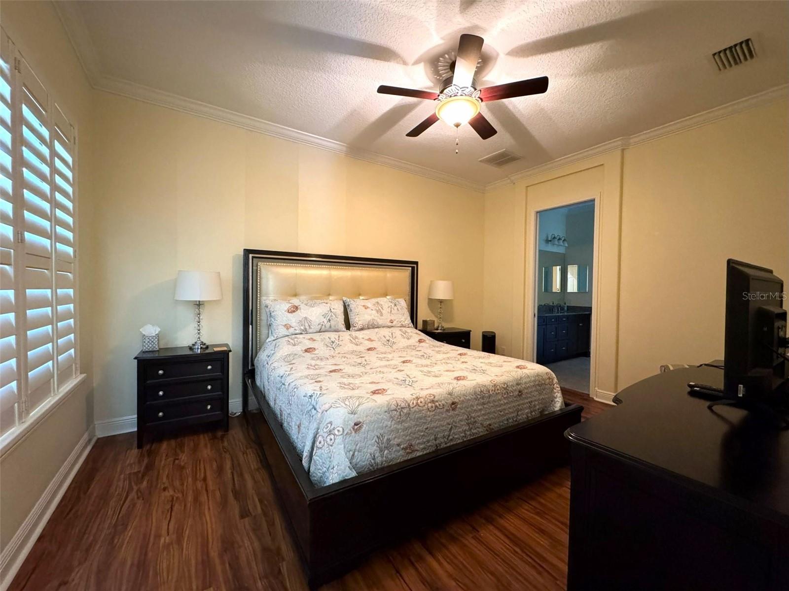 Image 18 of 34 For 1240 Diamond Shore Loop