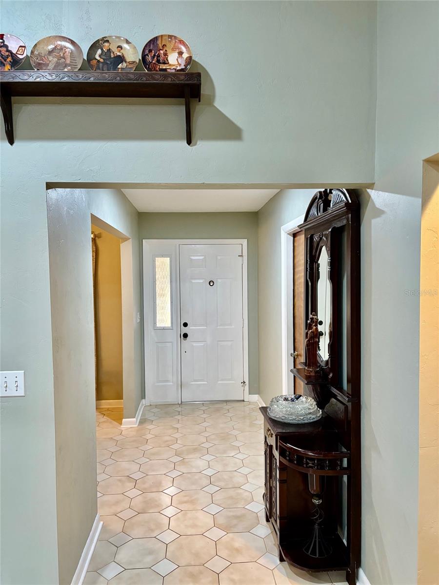 Image 14 of 60 For 19807 85th Loop