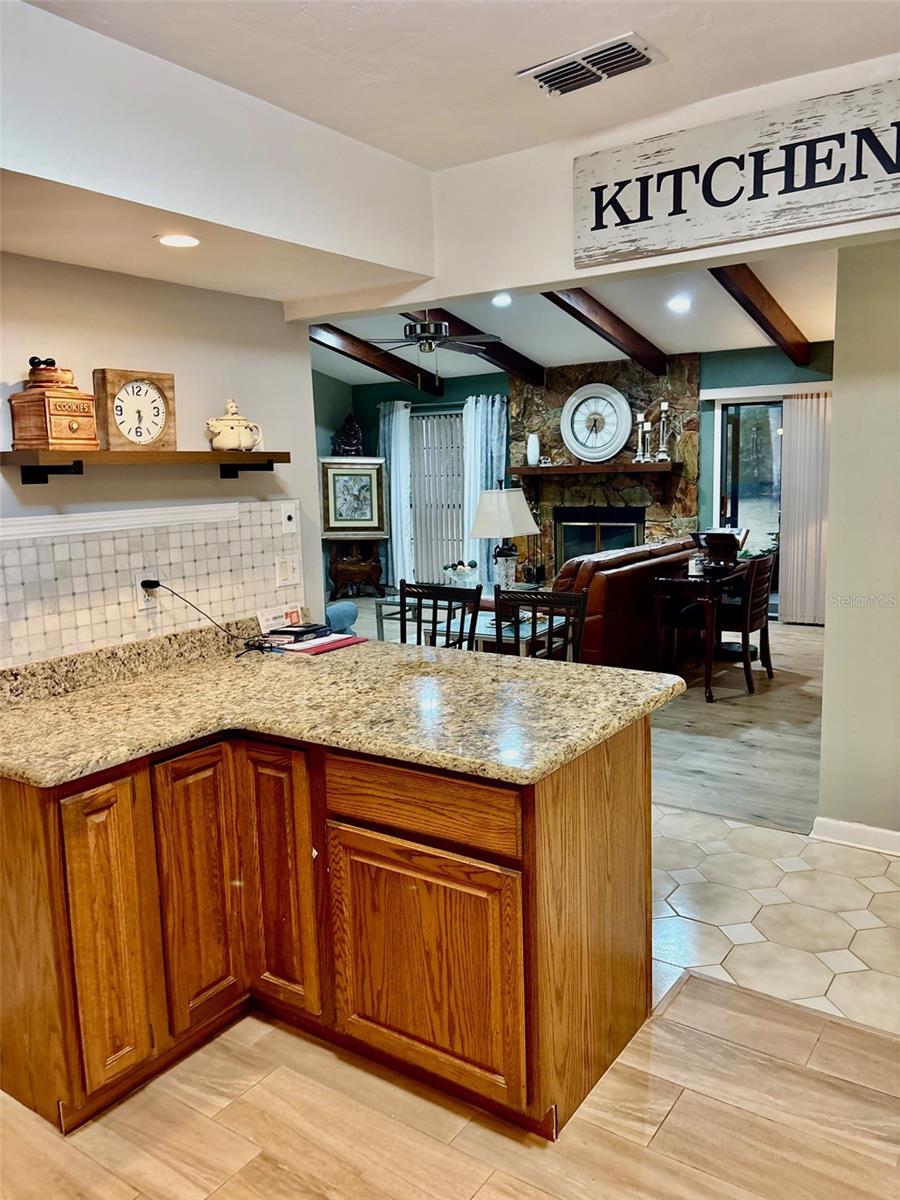 Image 18 of 60 For 19807 85th Loop