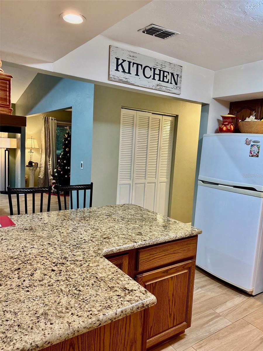 Image 20 of 60 For 19807 85th Loop