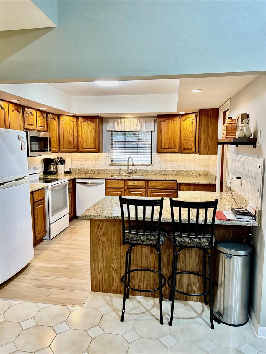 Image 23 of 60 For 19807 85th Loop