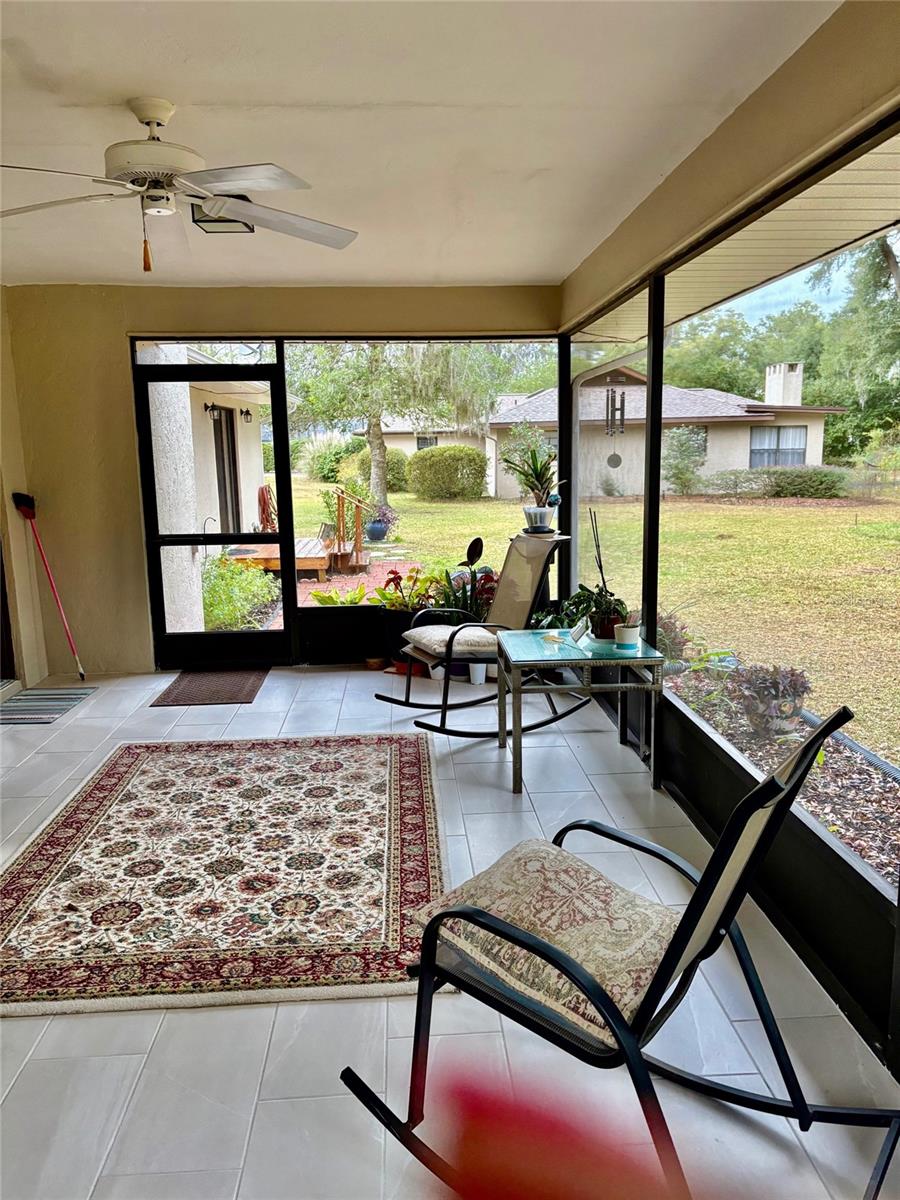 Image 25 of 60 For 19807 85th Loop