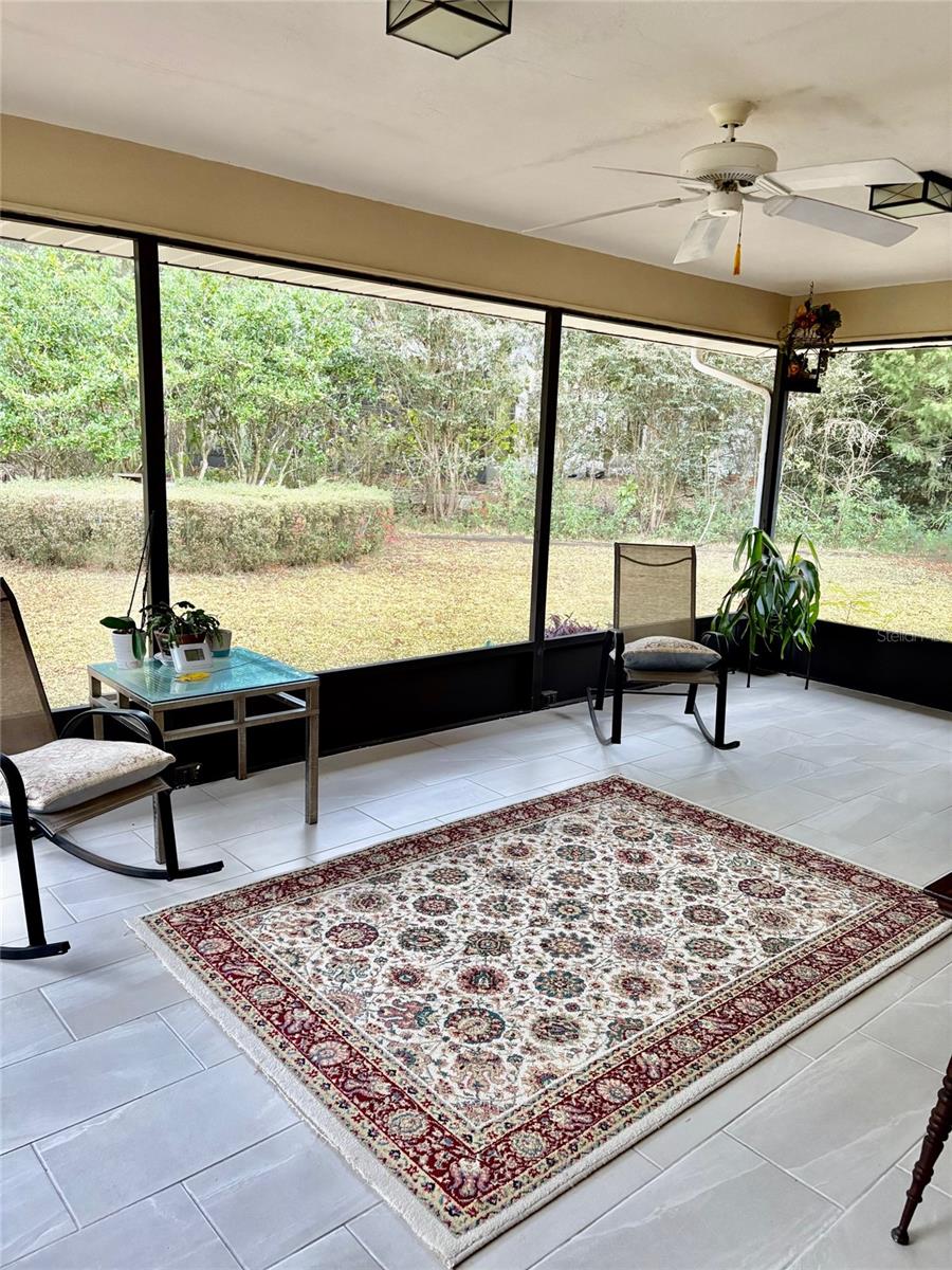 Image 27 of 60 For 19807 85th Loop