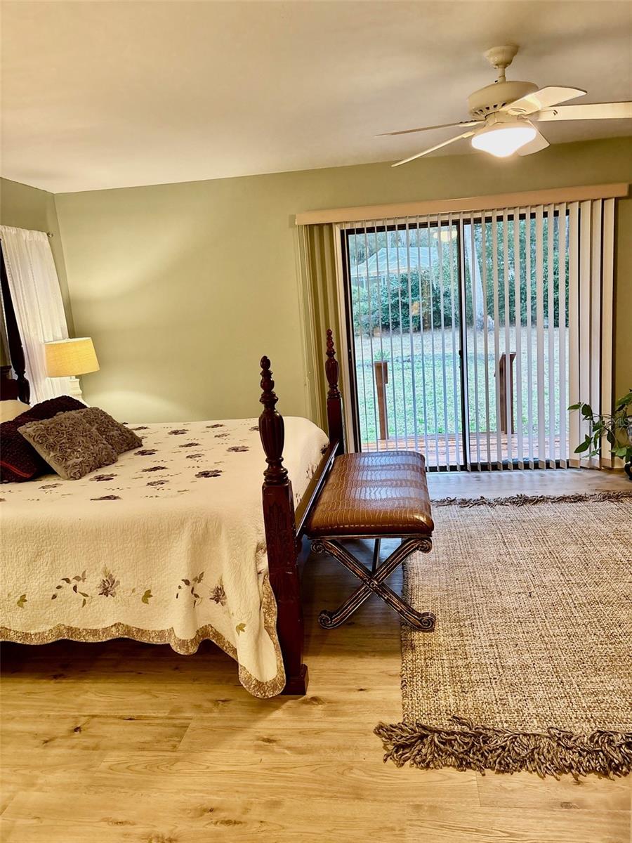 Image 28 of 60 For 19807 85th Loop