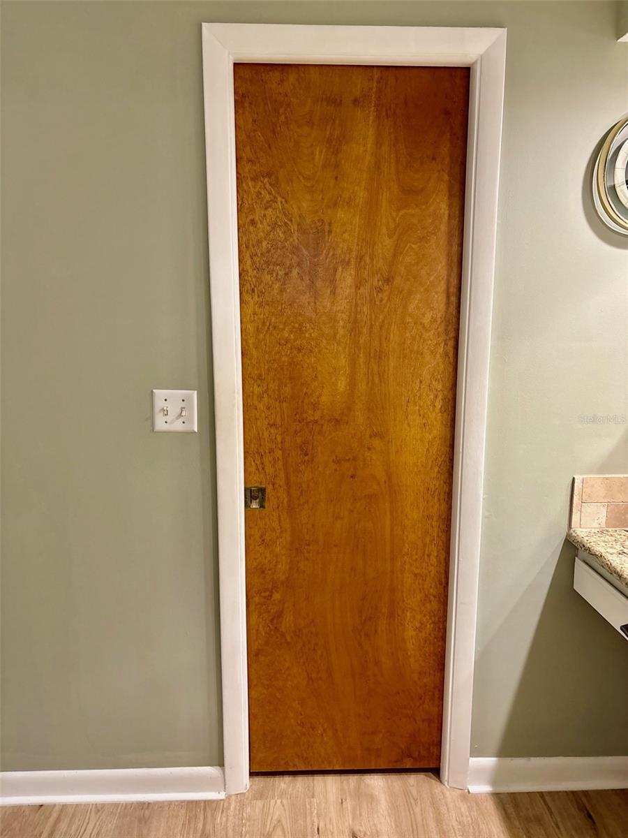 Image 33 of 60 For 19807 85th Loop