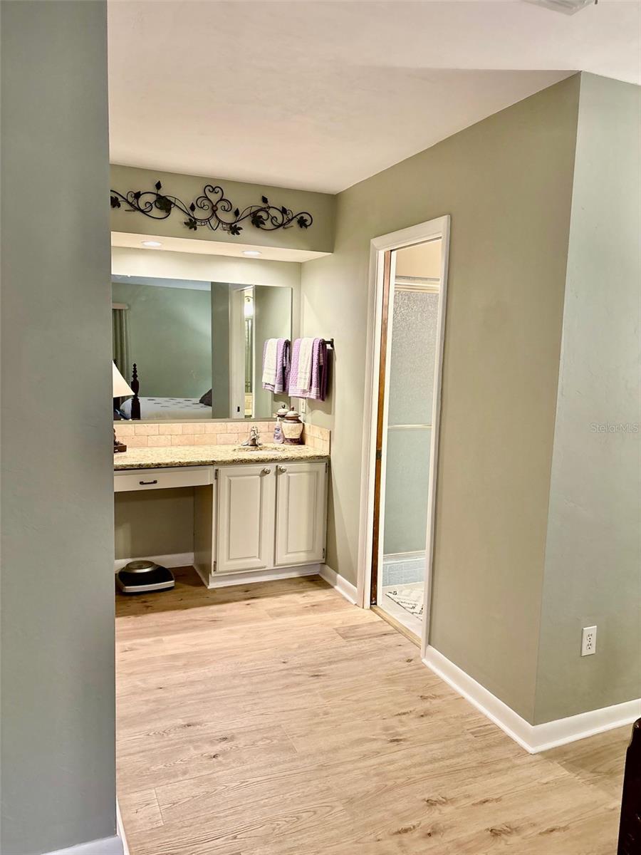 Image 35 of 60 For 19807 85th Loop