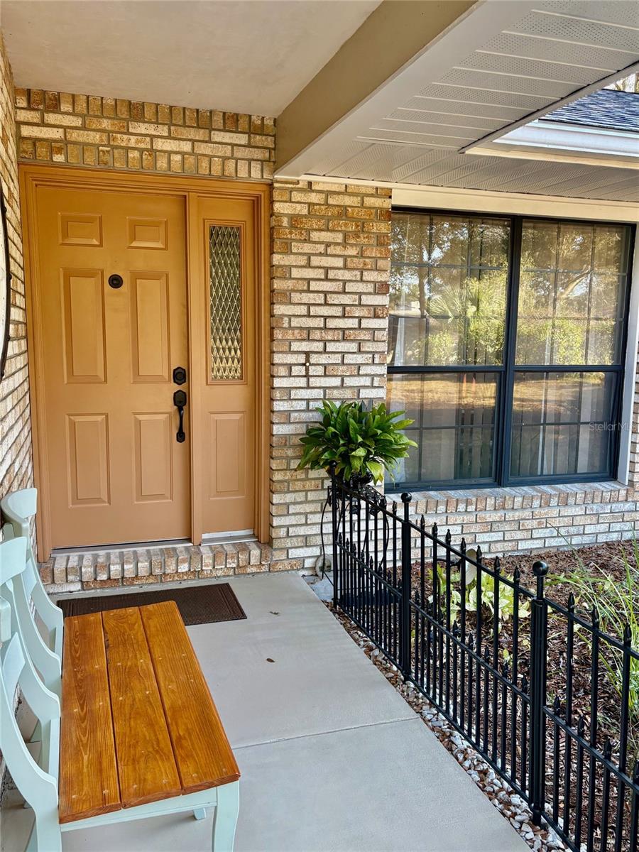 Image 4 of 60 For 19807 85th Loop