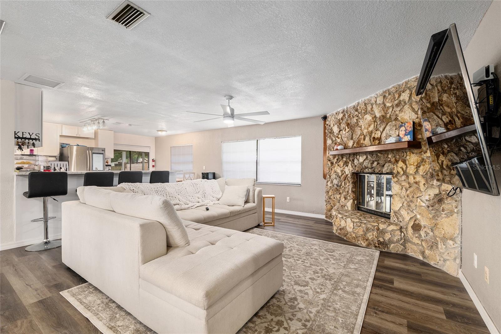 Image 10 of 57 For 1714 7th Avenue