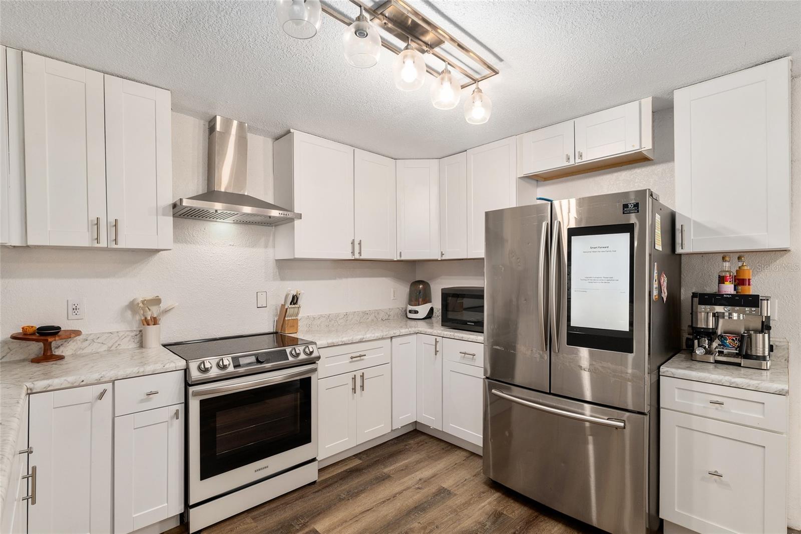 Image 20 of 57 For 1714 7th Avenue