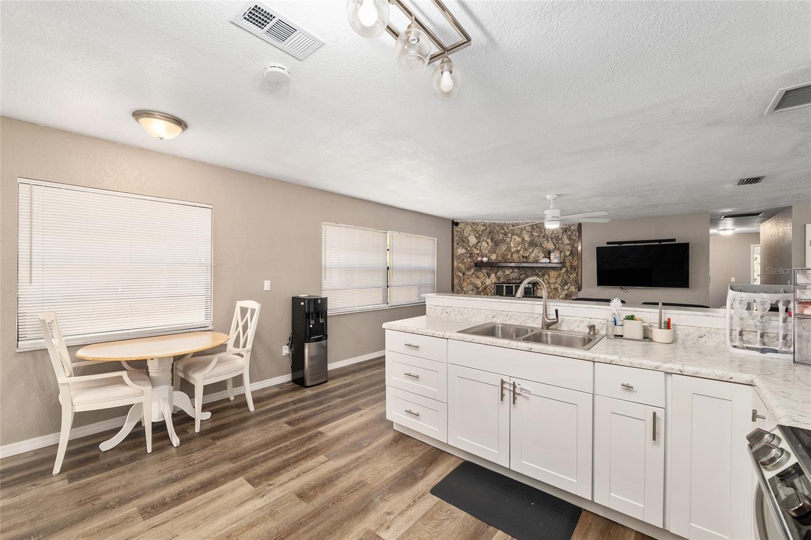 Image 21 of 57 For 1714 7th Avenue