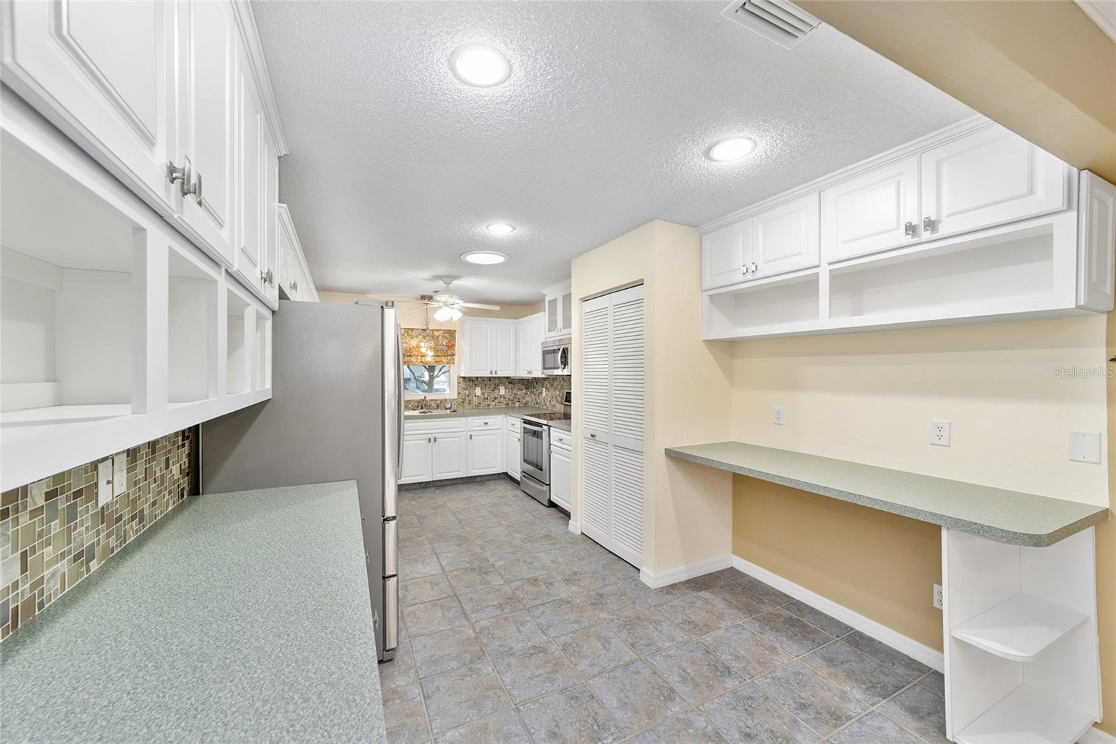 Image 17 of 38 For 8841 91st Street E