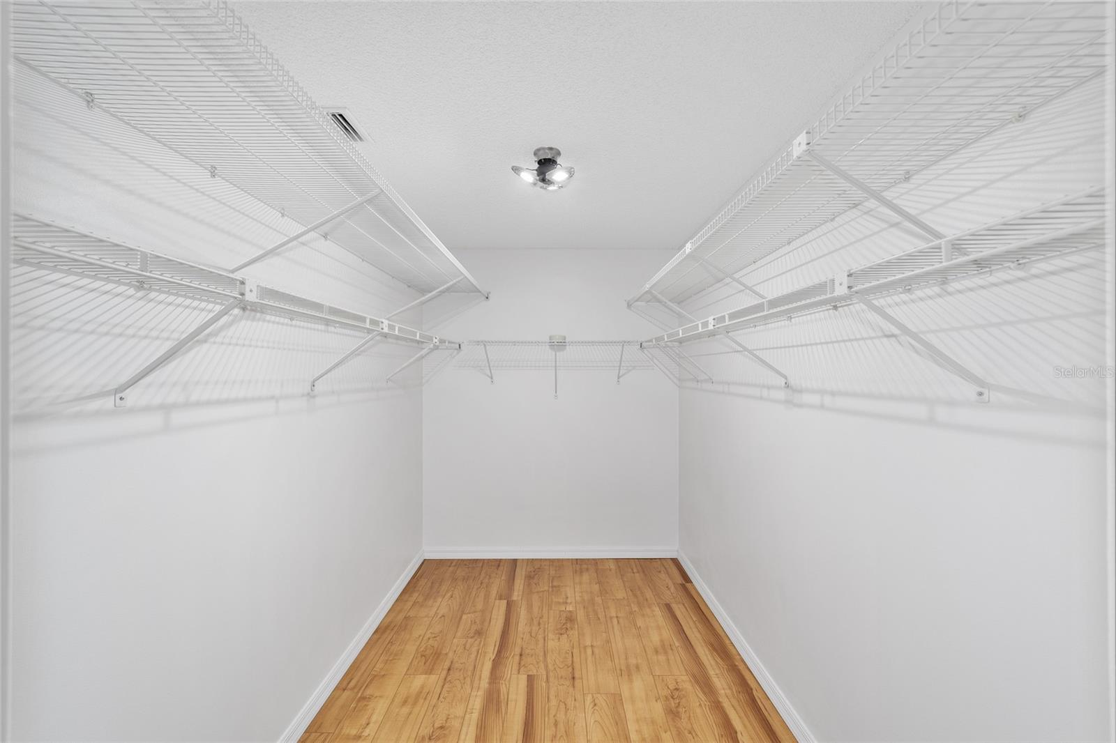 Image 24 of 38 For 8841 91st Street E