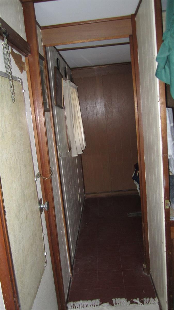 Image 11 of 36 For 6973 Carl G Rose Hwy