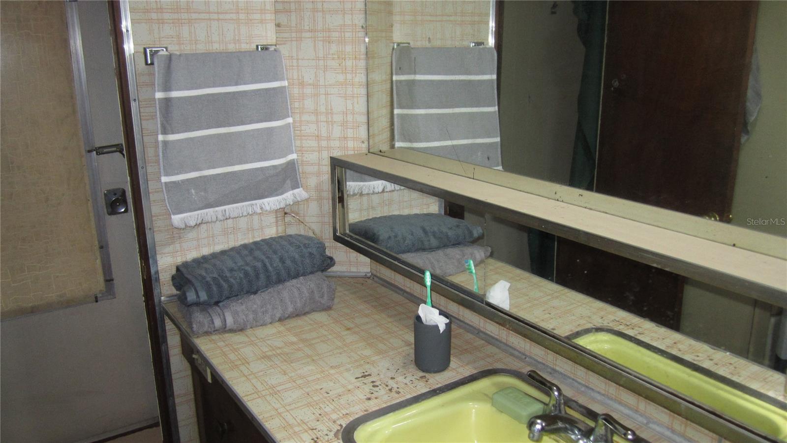 Image 24 of 36 For 6973 Carl G Rose Hwy