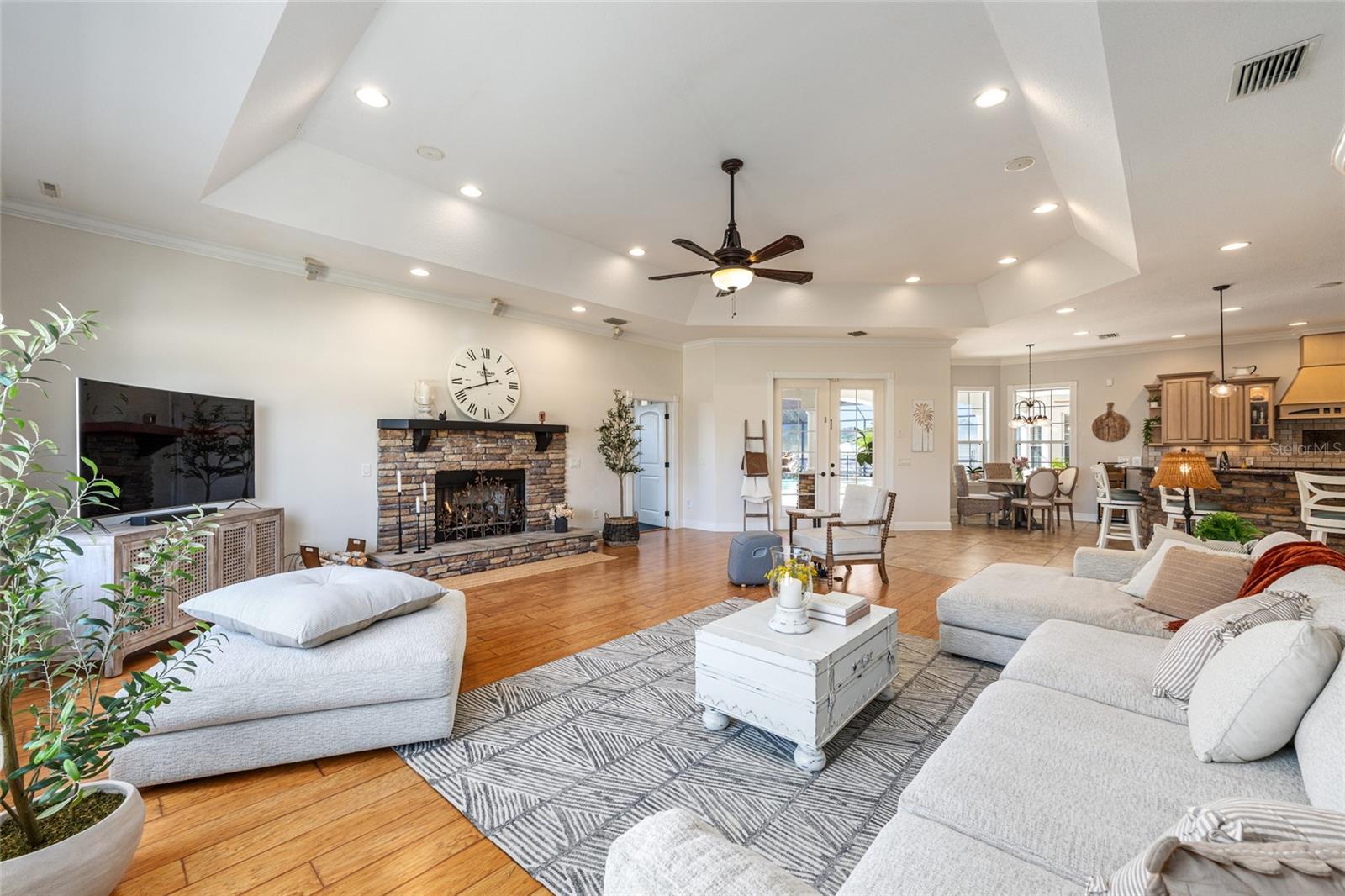 Image 40 of 100 For 2655 102nd Boulevard