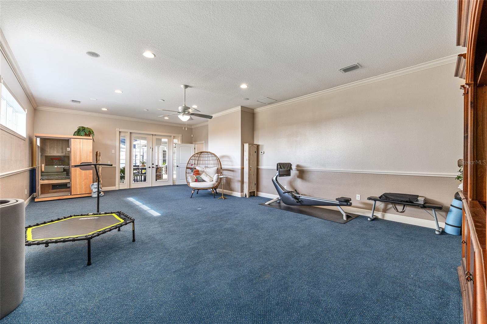 Image 43 of 100 For 2655 102nd Boulevard