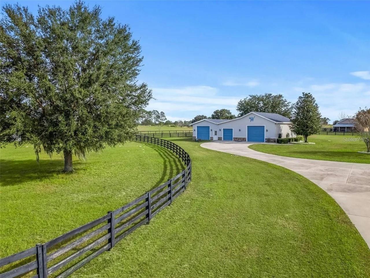 Image 82 of 100 For 2655 102nd Boulevard